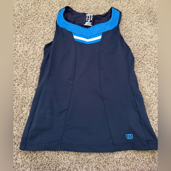 Wilson Women's Tenniscore Blue Activewear Tank Top Size Small Built In Bra - Picture 1 of 4